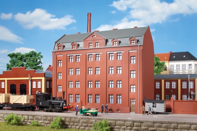 Factory Administration building<br /><a href='images/pictures/Auhagen/11424.jpg' target='_blank'>Full size image</a>